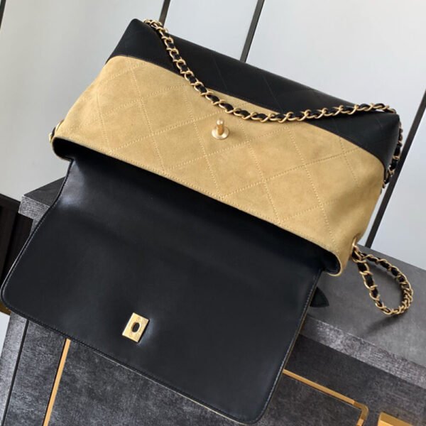 Chanel Bag on 25 Fashion Show(HIGH-END GRADE) - Image 7