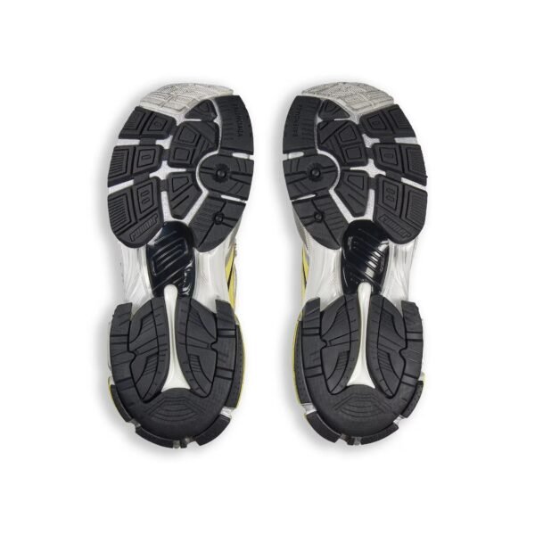 RUNNER - Image 6