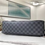 LV BRIEFCASE BACKPACK - Image 9