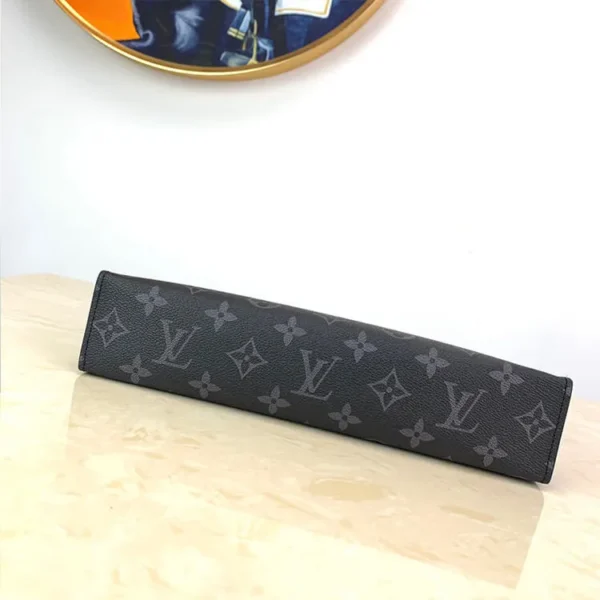 LV Pochette Voyage MM - Image 6