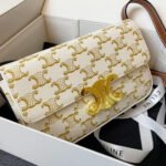 CELINE TRIOMPHE SHOULDER BAG - Image 6