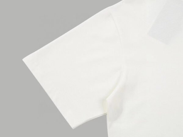Top rated Fendi t-shirt - Image 5