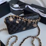 CHANEL Wallet on Chain - Image 4