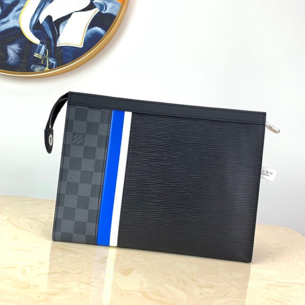 LV Pochette Voyage MM - Image 4