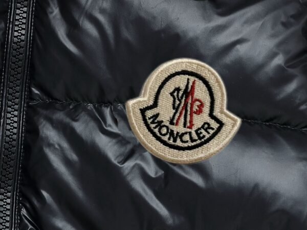 Mocler DownJacket - Image 5