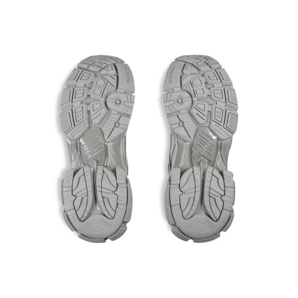 RUNNER - Image 6