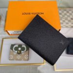 LV PASSPORT COVER - Image 3
