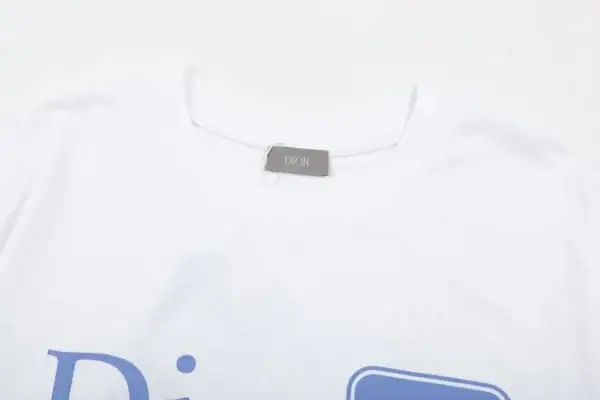 High Quality Dior T-shirt - Image 5