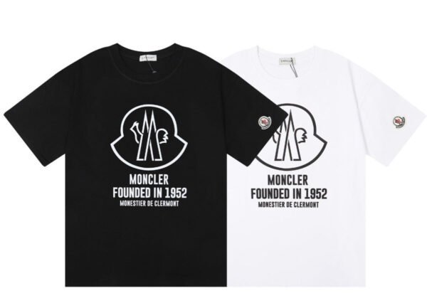 Best Moncler t-shirt - Image 5