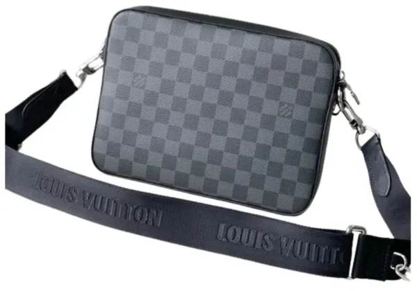 Top rated LV Bag - Image 2