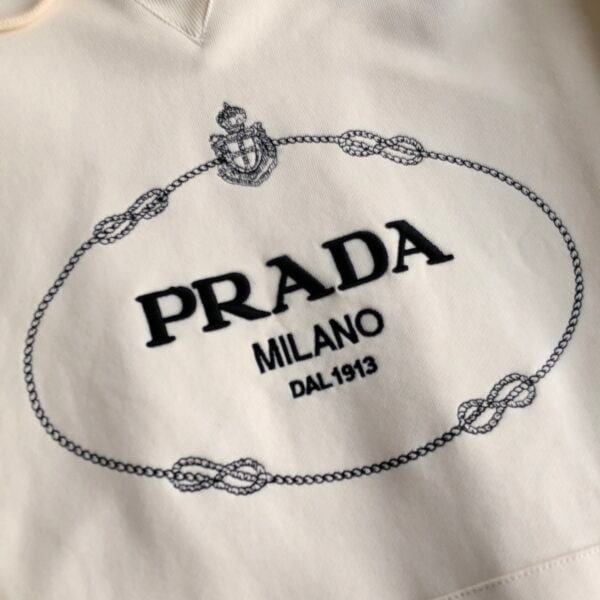 2025 Classic Embroidered Logo Hoodie – High-End Quality & Timeless Design - Image 4