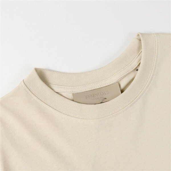 T-shirt Essentials - Image 7