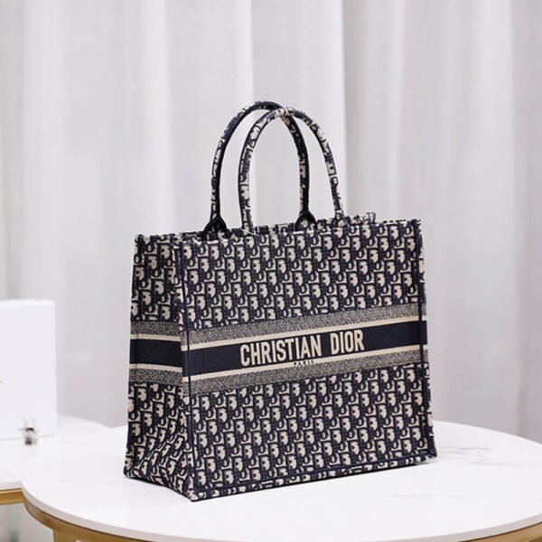 LARGE DIOR BOOK TOTE - Image 4