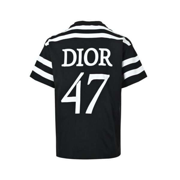 High Quality Dior T-shirt - Image 3