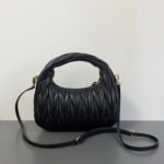 Wander Matelassé Nappa Hobo Underarm Bag - Image 4