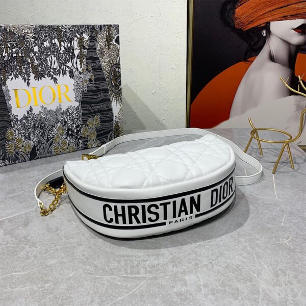 MEDIUM DIOR VIBE HOBO BAG - Image 6