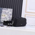 Premium Dior Bag - Image 7