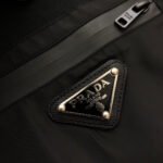 2025 Autumn/Winter New Classic Iron Logo Pocket Crewneck Sweatshirt – High-End Quality & Timeless Design - Image 10