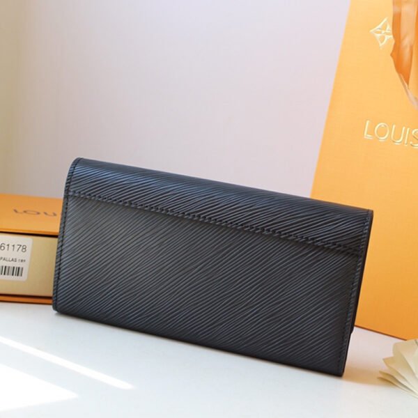Louis Vuitton TWIST WALLET - Image 4
