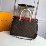 Louis Vuitton Pallas Handbag - Image 3