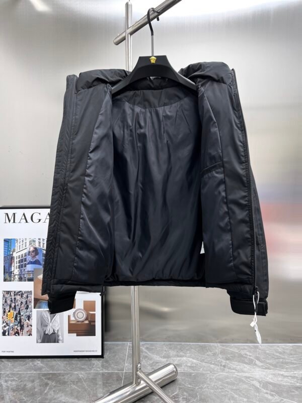 Arcteryx DownJacket - Image 3