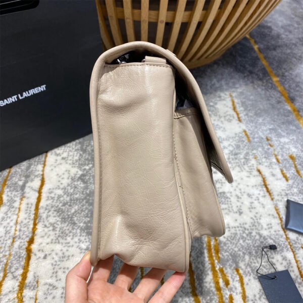 SAINT LAURENT NIKI MEDIUM IN CRINKLED VINTAGE LEATHER - Image 4