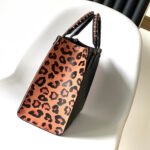 Louis Vuitton ONTHEGO MM - Image 4
