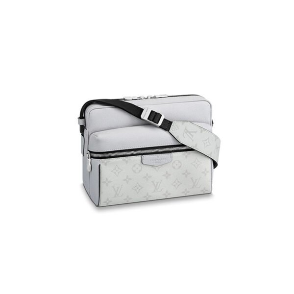 LV Outdoor Messenger - Image 2