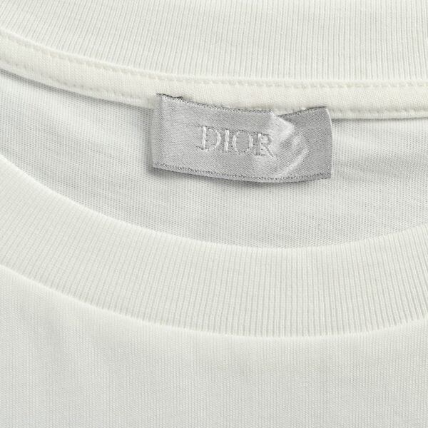 High Quality Dior T-shirt - Image 6