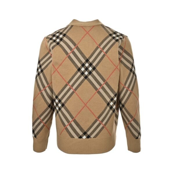 High Quality Burberry Jacket - Image 5