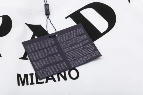 Prada T-shirt - Image 7