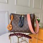 LV BEAUBOURG HOBO Mini - Image 6