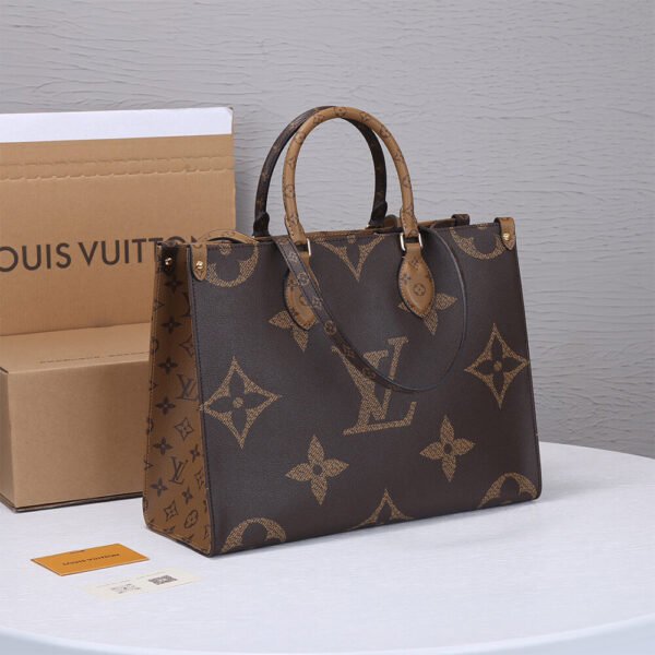 LV ONTHEGO MM - Image 4