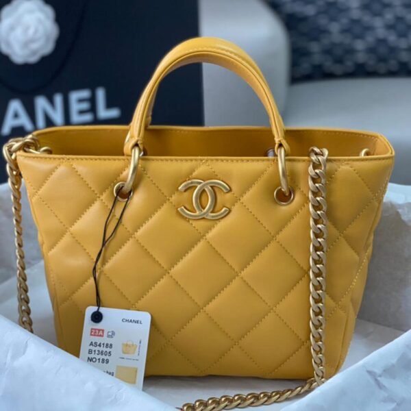 CHANEL SHOPPING BAG - Image 3
