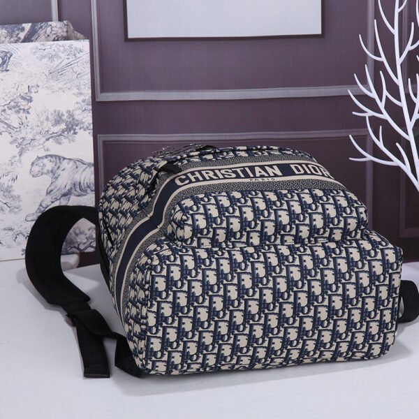 DIORTRAVEL BACKPACK - Image 6