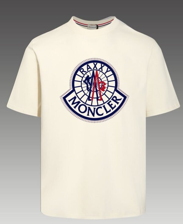 Best Moncler t-shirt - Image 5