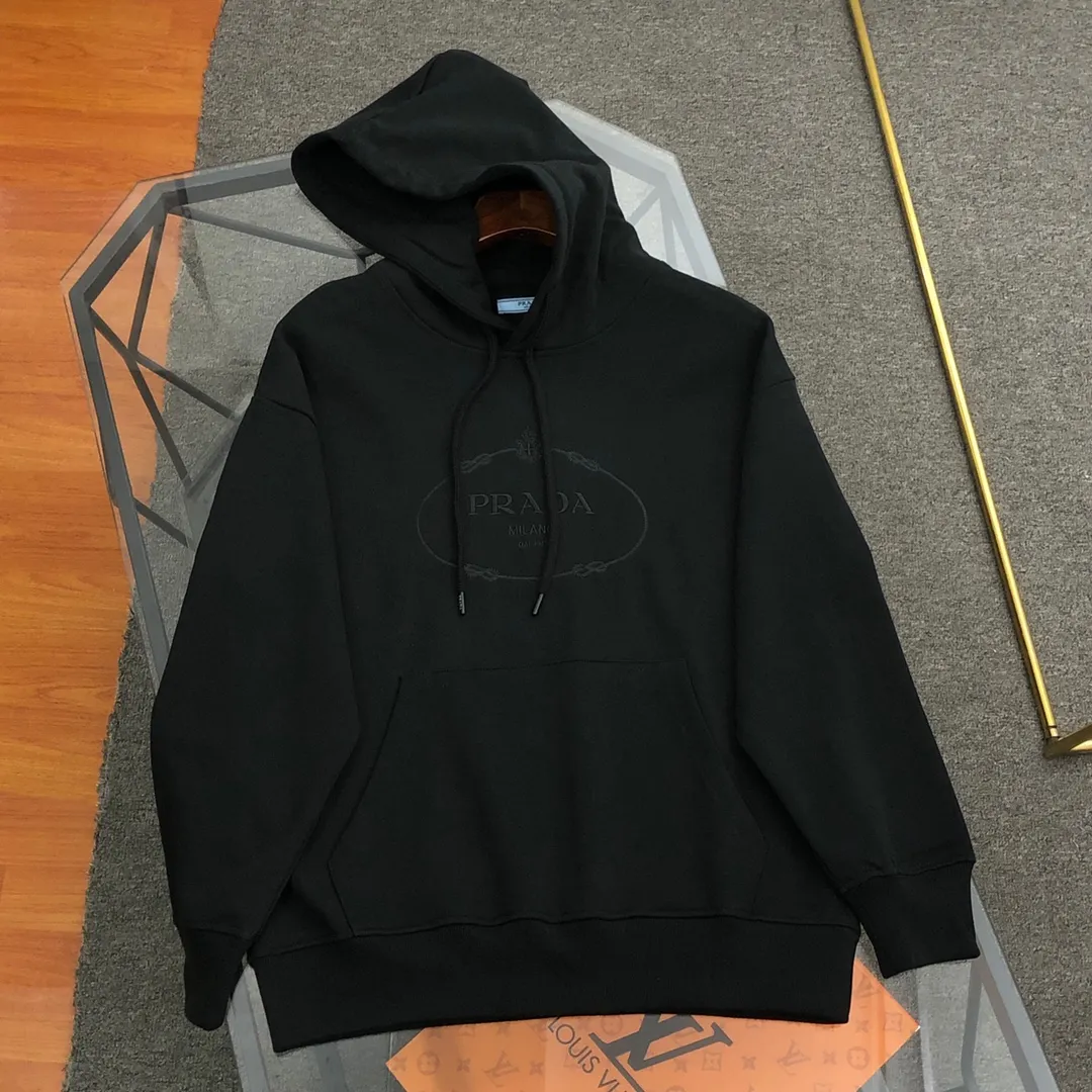 4e97d3beaebd3c1b2c47f884d3357304.webp New Logo Embroidered Hoodie – High-End Quality & Classic Design - Image 1