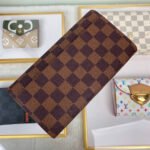 Louis Vuitton Sarah Wallet - Image 4