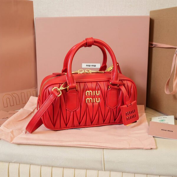 MIUMIU Medium Arcadie matelasse nappa Bag(HIGH-END GRADE) - Image 4