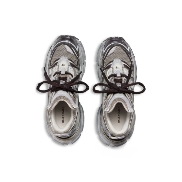 RUNNER - Image 5