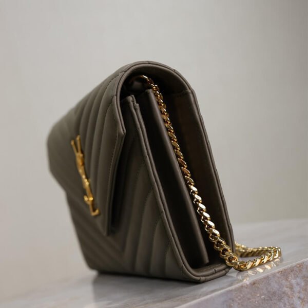 YSL cassandre chain wallet in lambskin - Image 4