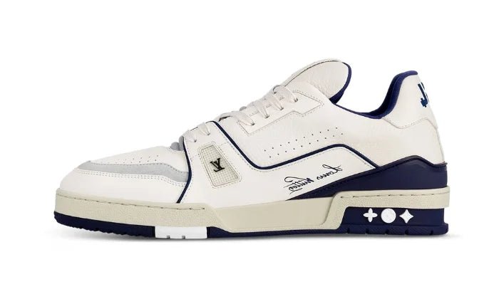 541e2285171bd9dfa372488970d8e620.jpeg Signature White Marine - Image 1