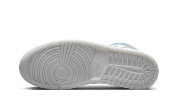 French Blue Fire Red - Image 4