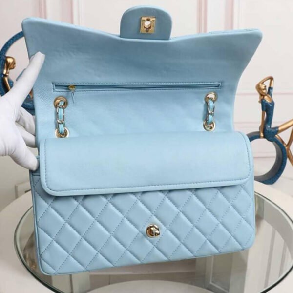 CHANEL Mini Flap Bag - Image 5