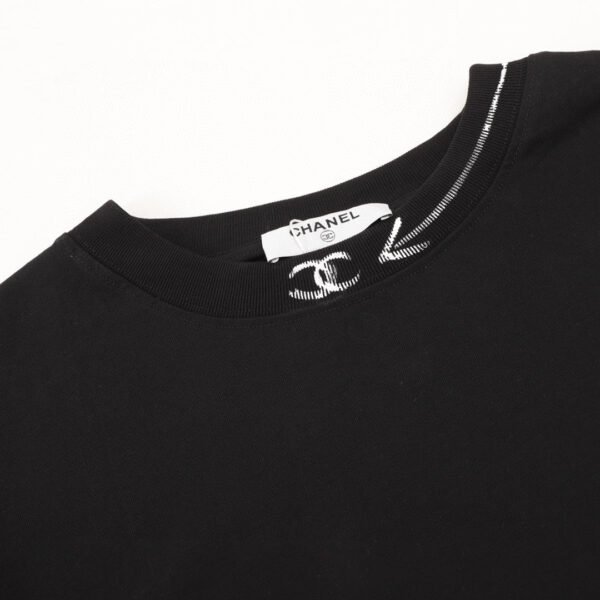 Best Chanel T-shirt - Image 6