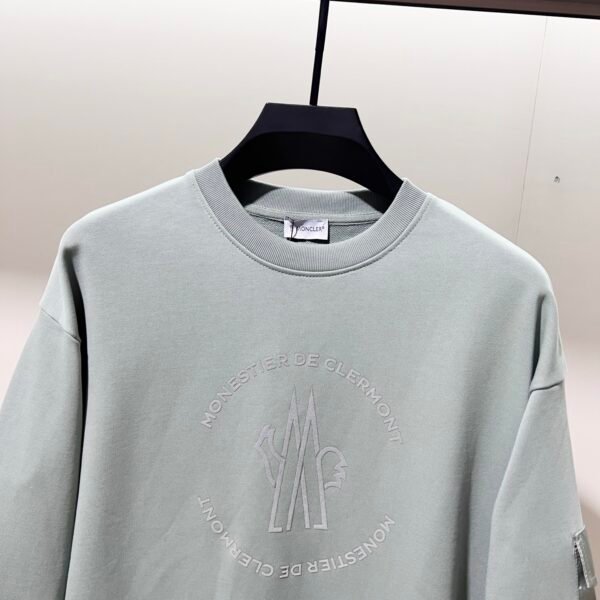 Premium Cotton Letter Logo Sweatshirt - Image 5