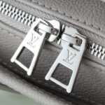 LV ONTHEGO EAST WEST GLOVES - Image 7