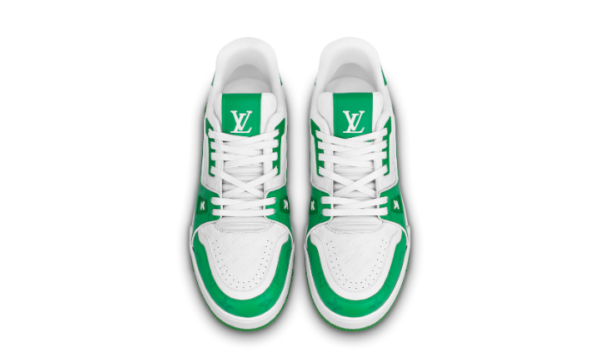 Green White - Image 5