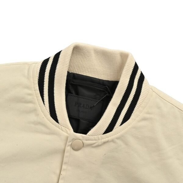 Best Prada Jecket - Image 5