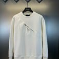 New Metal Triangle Crossbody Bag Crewneck Sweatshirt – Comfortable & Stylish